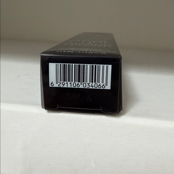 NWT Huda Beauty Legit Lashes Mascara - Very Vanta - Picture 8 of 8